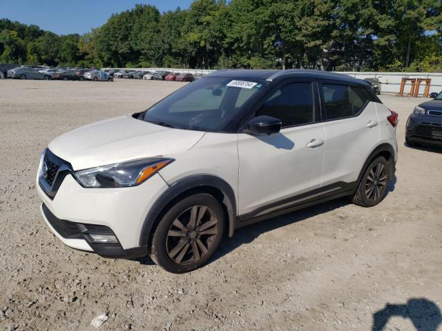 2018 Nissan Kicks S