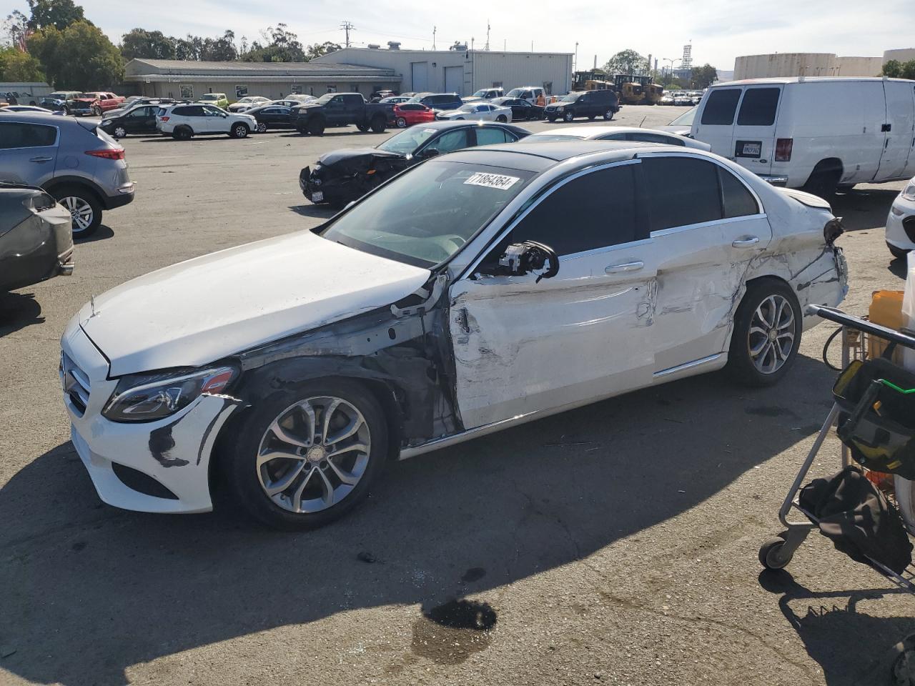 2015 MERCEDES-BENZ C-CLASS