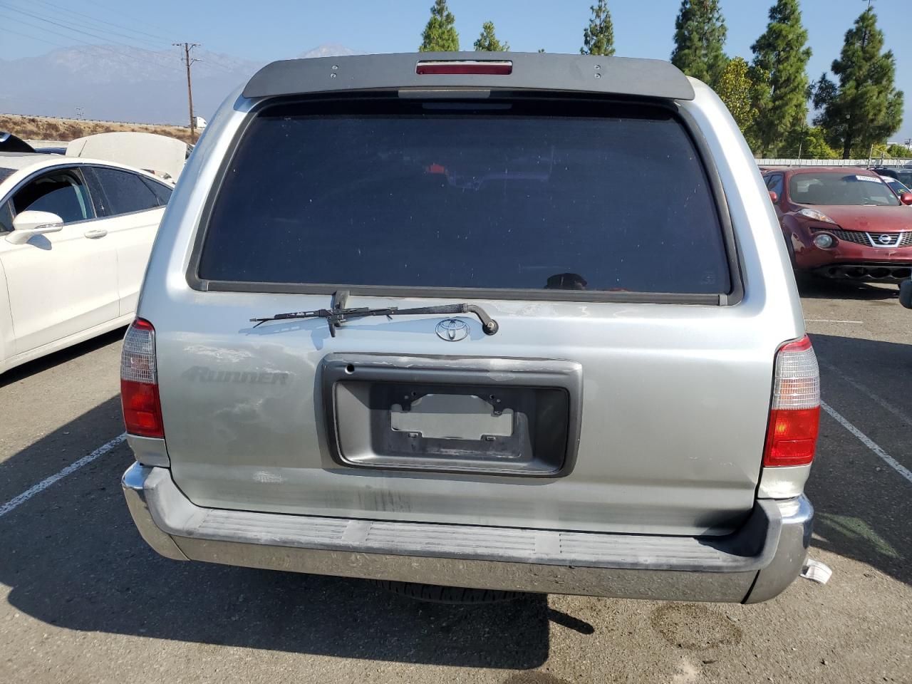 2000 Toyota 4Runner VIN: JT3GM84R1Y0057401 Lot: 72066204