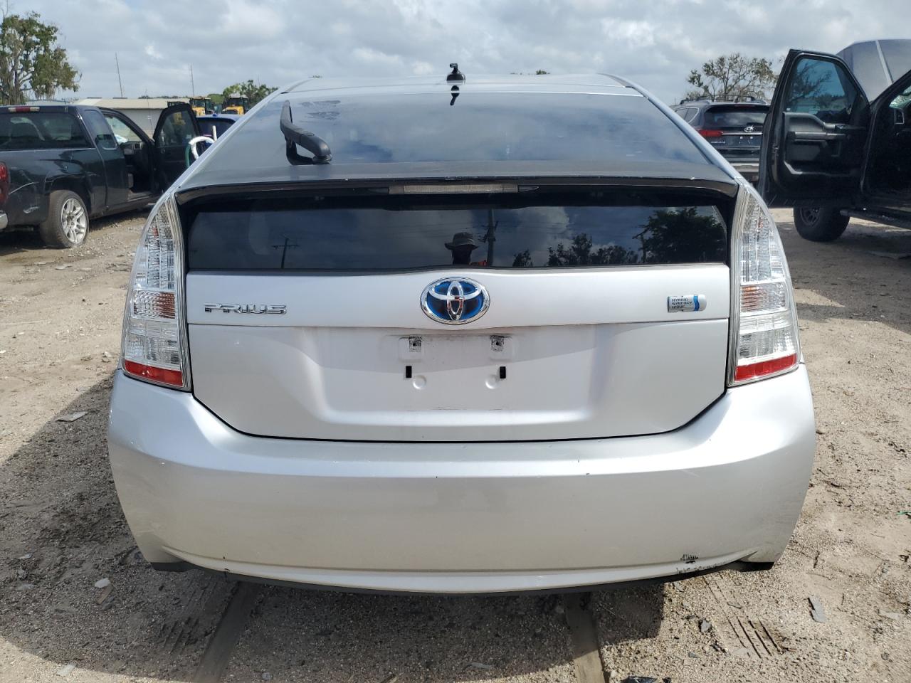 JTDKN3DU1B1429010 2011 Toyota Prius