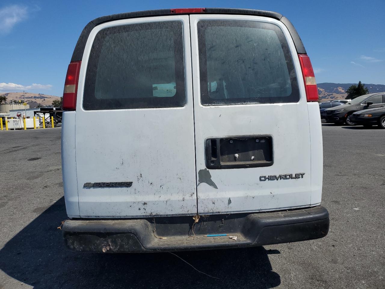 2006 Chevrolet Express G1500 VIN: 1GCFG15X261210815 Lot: 72452984