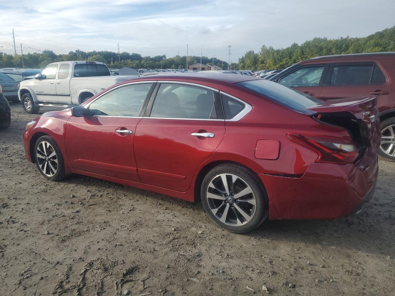 VIN 1N4AL3AP7HC484869 2017 NISSAN ALTIMA no.2