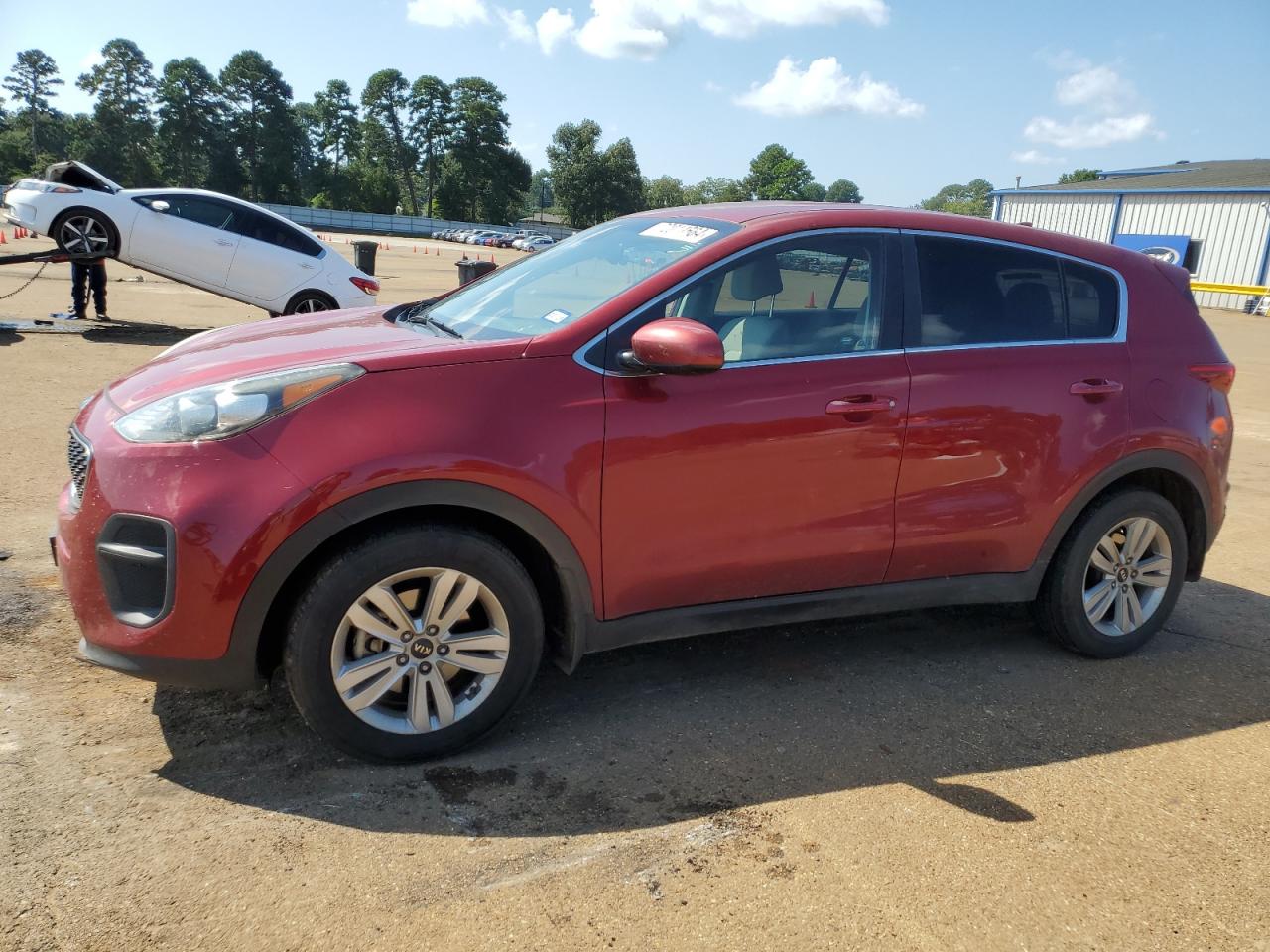 KNDPM3AC2H7135450 2017 KIA SPORTAGE - Image 1