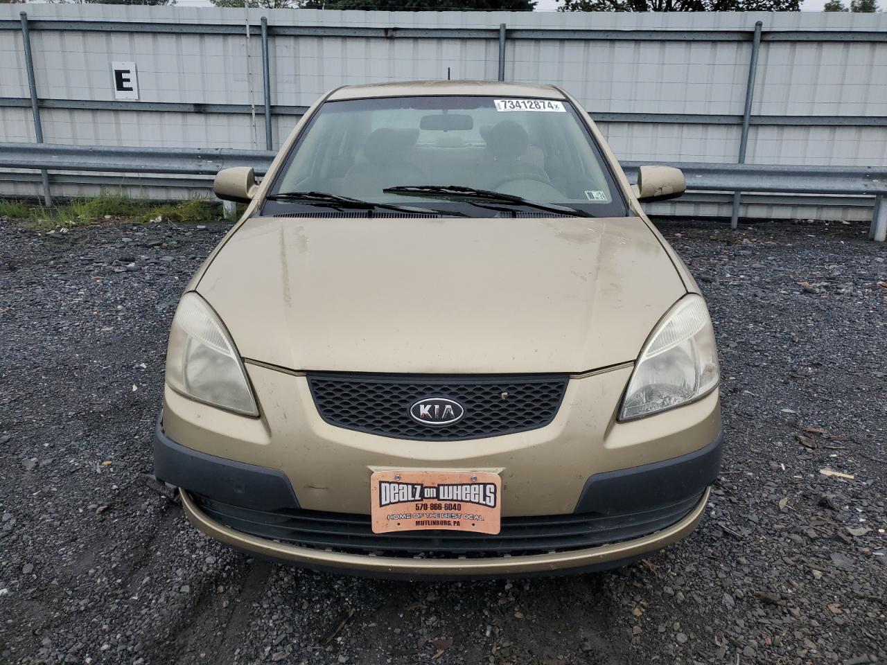 KNADE223096485561 2009 Kia Rio Base