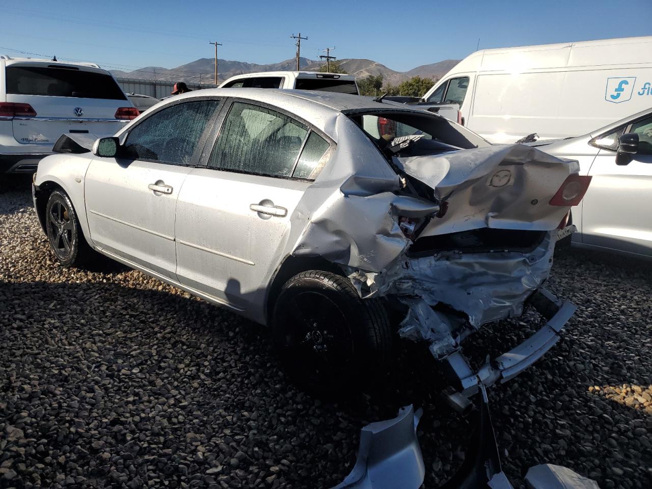 2005 Mazda 3 - Image 2