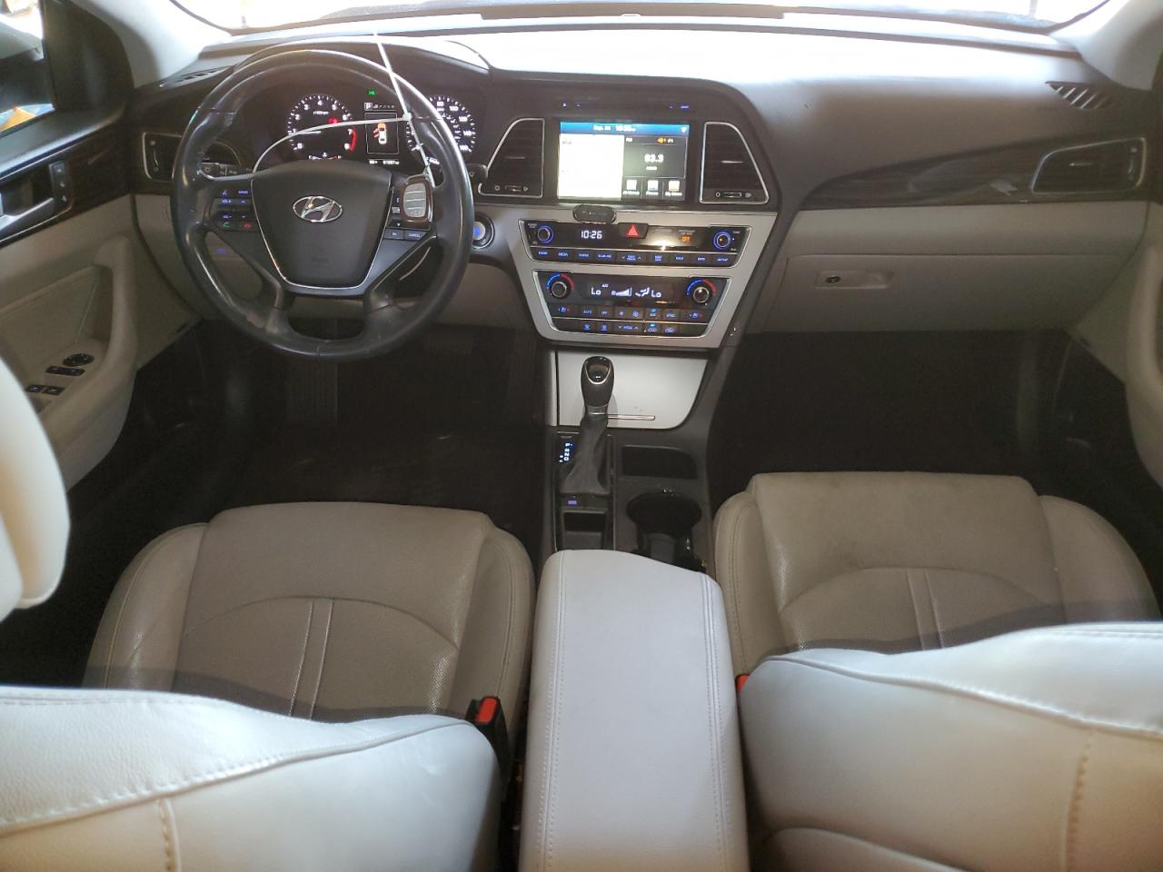 2017 Hyundai Sonata - Image 8