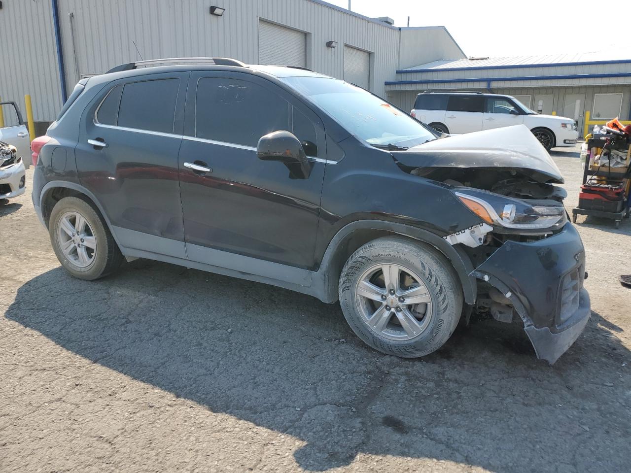 VIN KL7CJLSB4LB008201 2020 CHEVROLET TRAX no.4