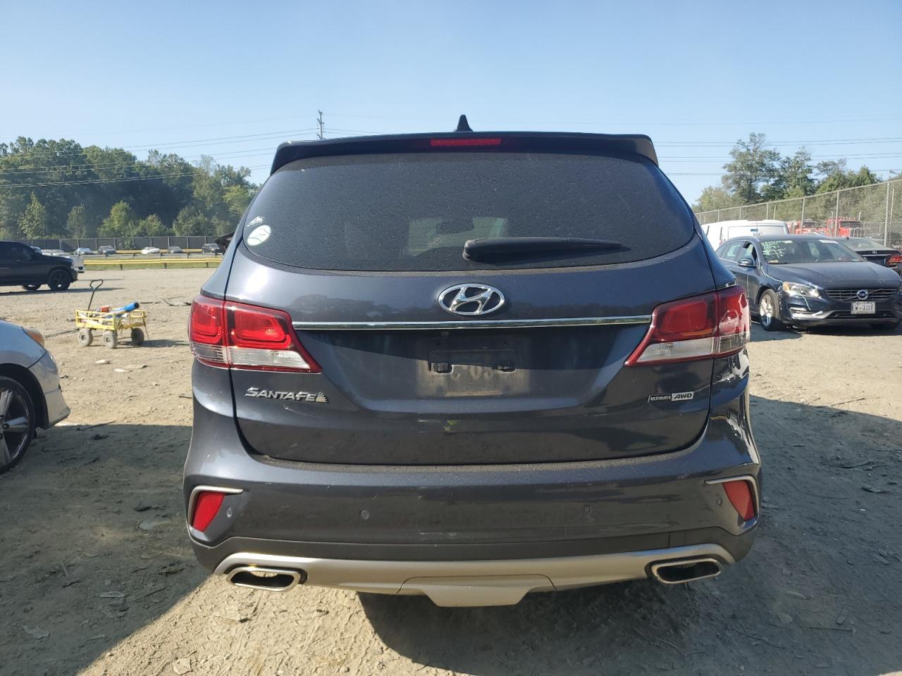 KM8SRDHF8HU232618 2017 Hyundai Santa Fe Se Ultimate