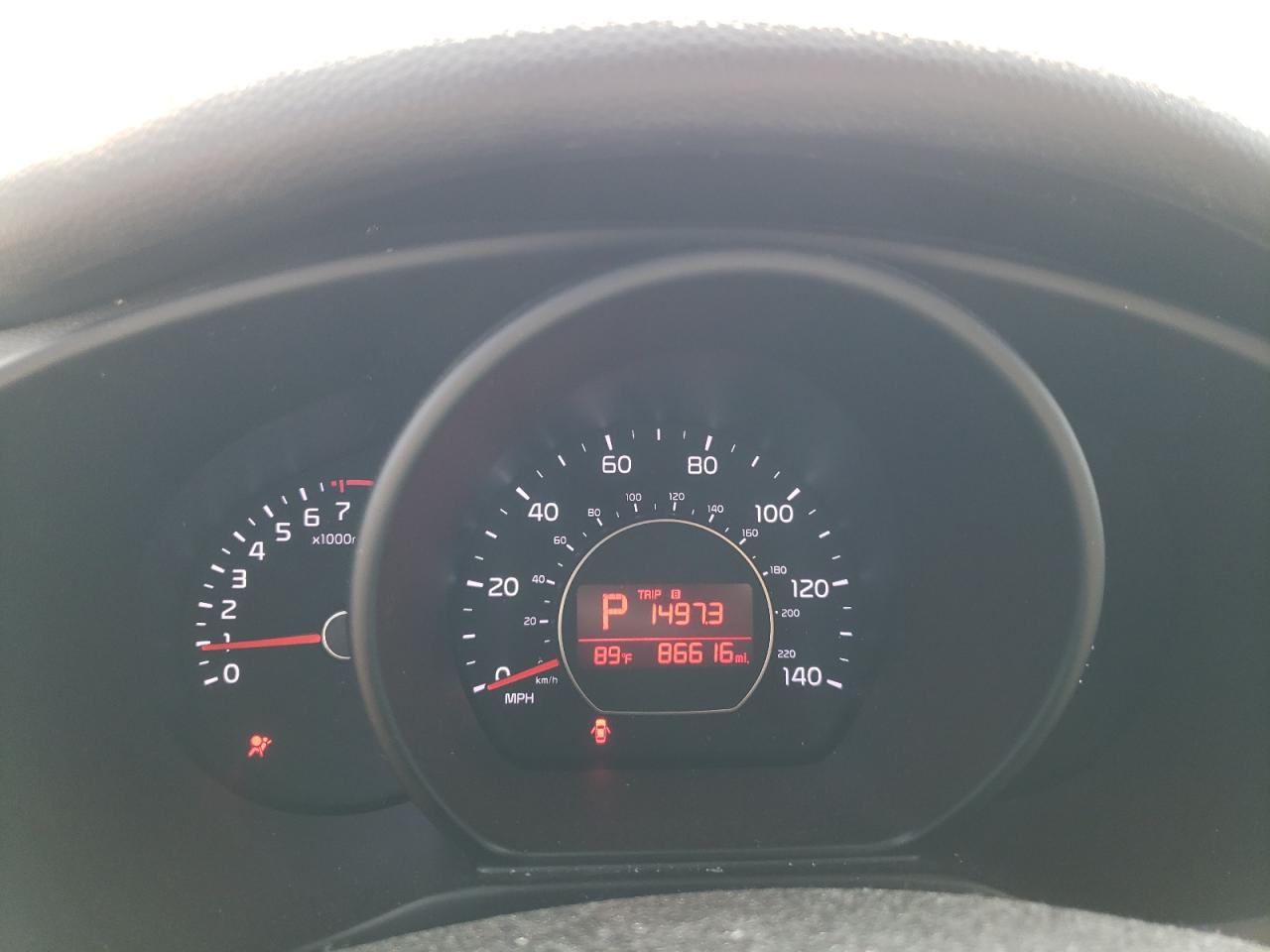 KNDJN2A23G7295582 2016 Kia Soul