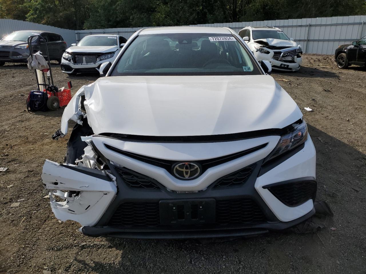 4T1G11AK3NU036973 2022 Toyota Camry Se