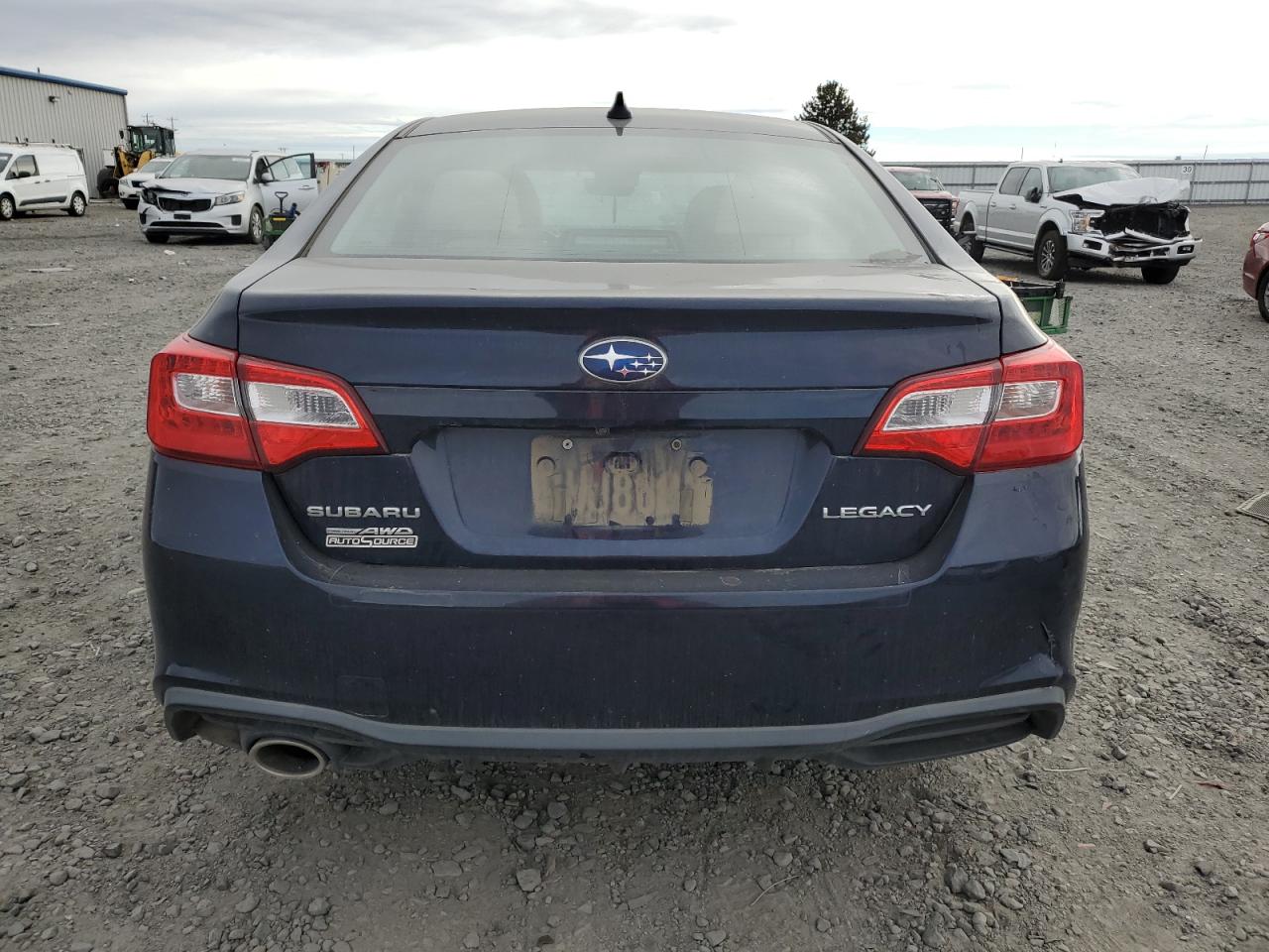 4S3BNAC66J3018485 2018 Subaru Legacy 2.5I Premium