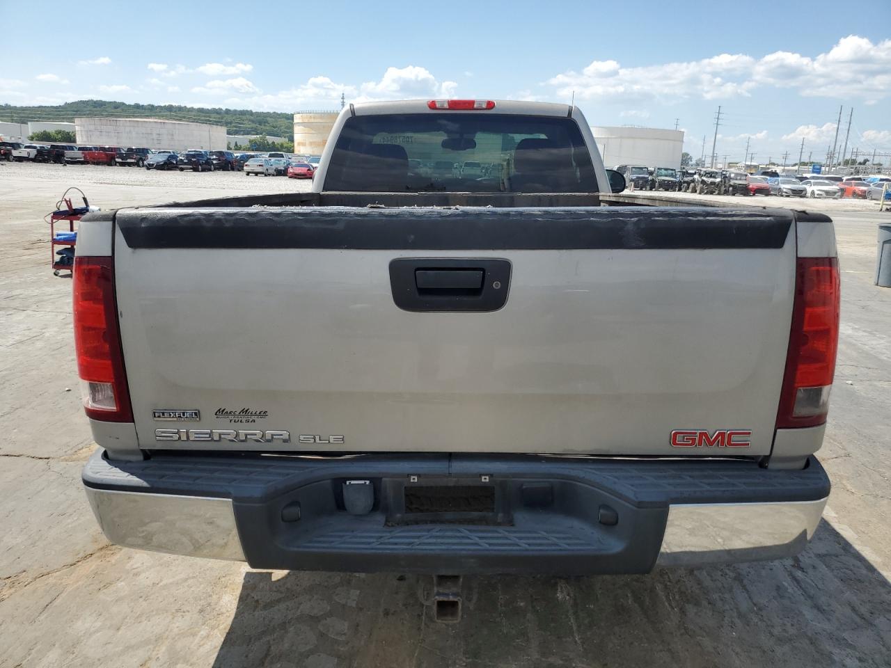 2008 GMC Sierra C1500 VIN: 1GTEC14078Z180324 Lot: 70578944