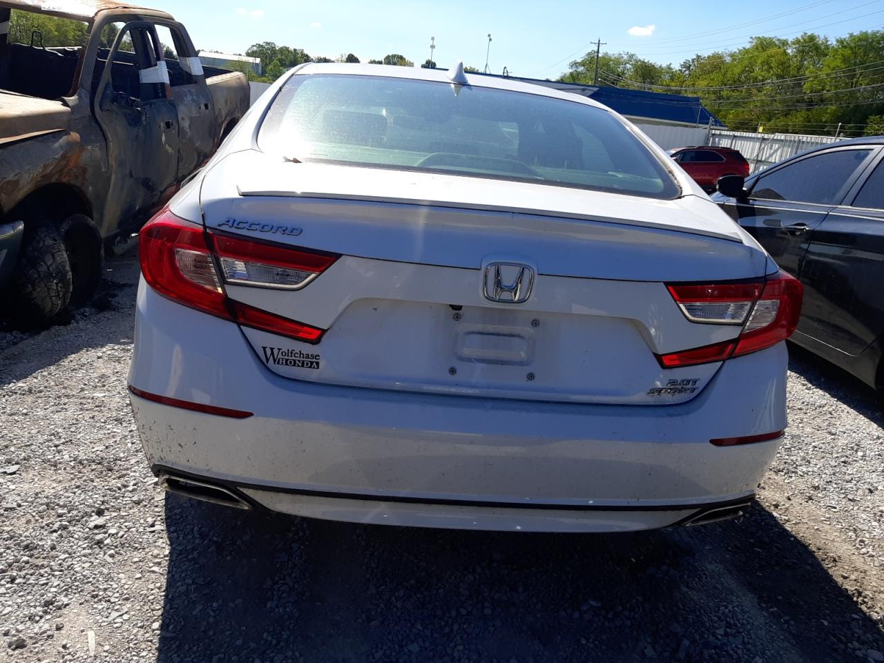 1HGCV2F32JA051380 2018 Honda Accord Sport