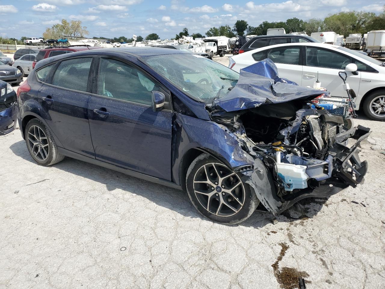 1FADP3M24HL214421 2017 Ford Focus Sel