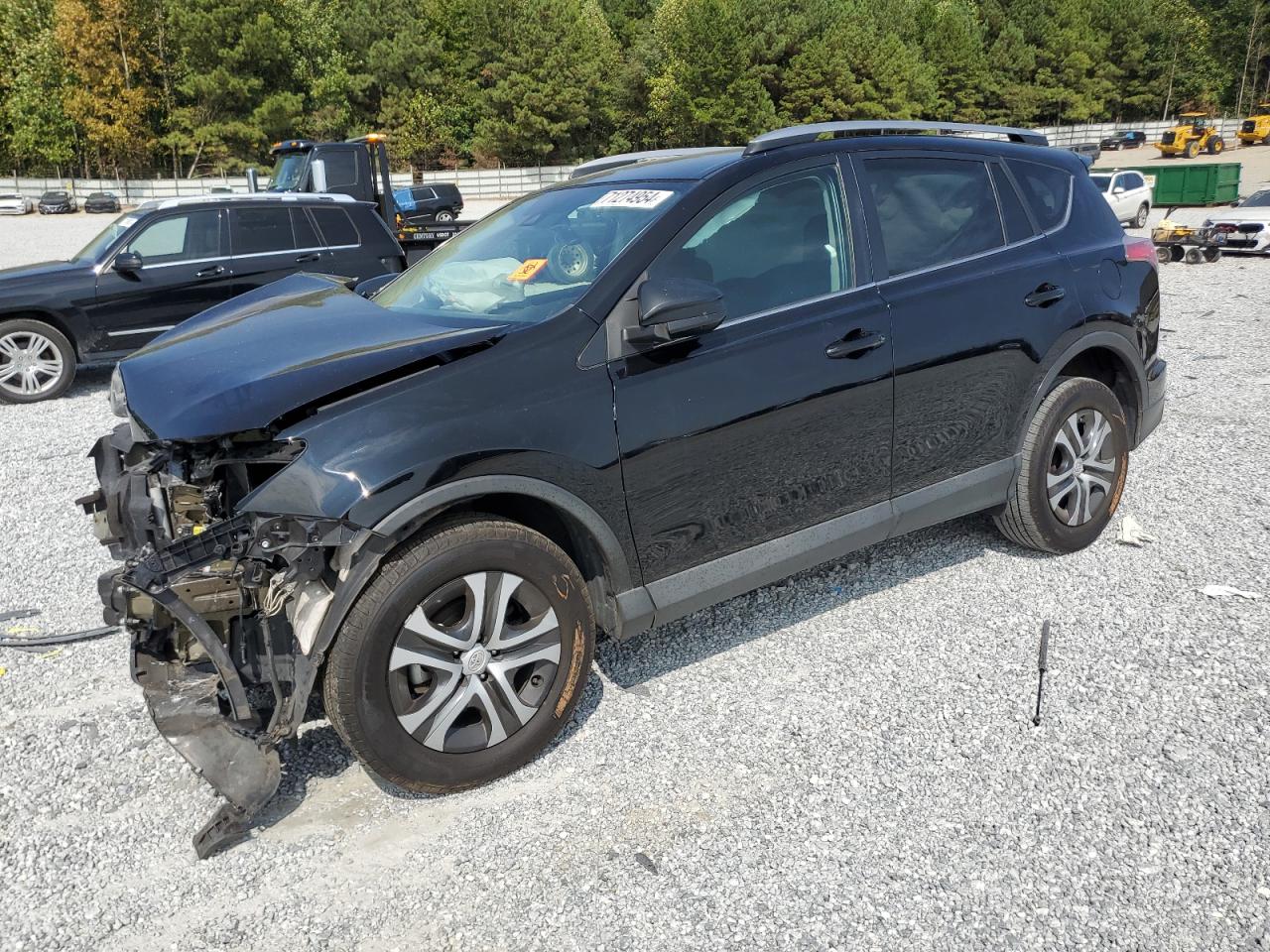 2T3ZFREV2HW377533 2017 TOYOTA RAV 4 - Image 1