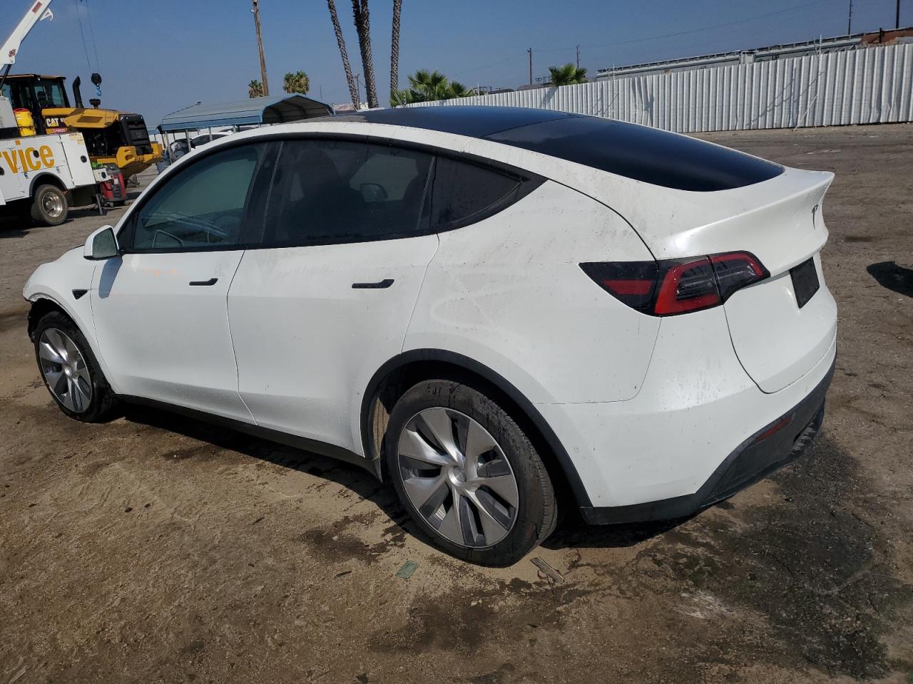 5YJYGDEE0MF241591 2021 TESLA MODEL Y - Image 2