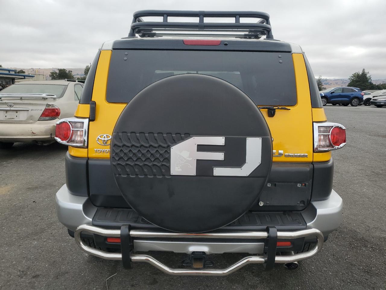 JTEBU11F570007358 2007 Toyota Fj Cruiser