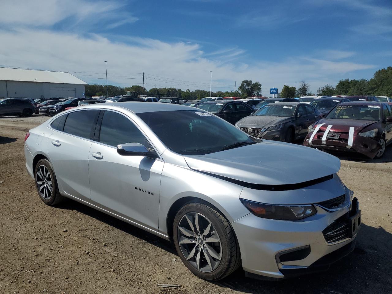 1G1ZD5ST2JF261766 2018 Chevrolet Malibu Lt