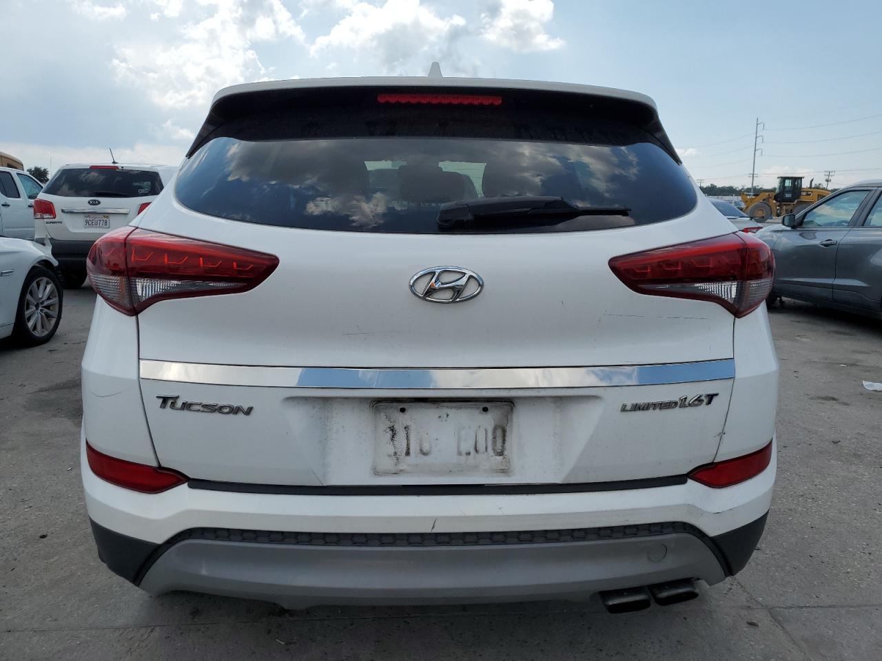 KM8J33A23JU744341 2018 Hyundai Tucson Value