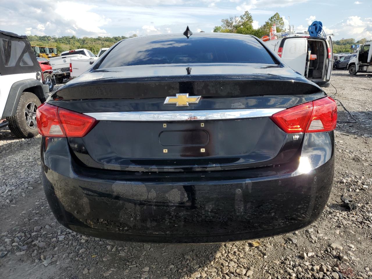 1G1105SA6HU132183 2017 Chevrolet Impala Lt