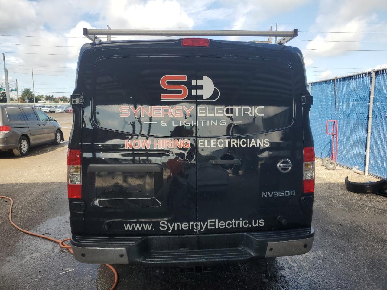 1N6AF0KYXJN804653 2018 Nissan Nv 2500 S