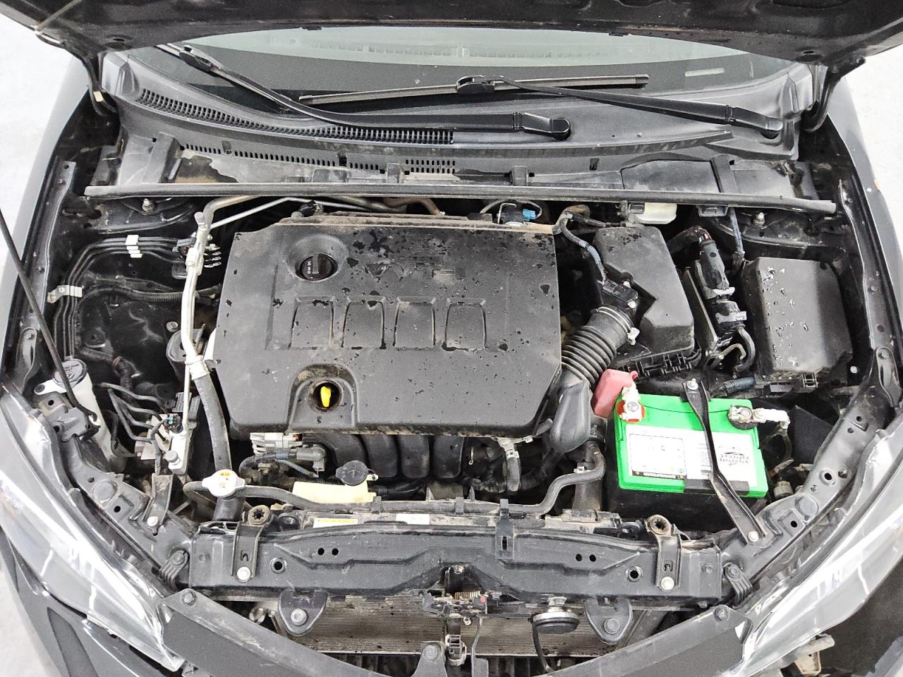 2017 Toyota Corolla L VIN: 2T1BURHE8HC815615 Lot: 70221644