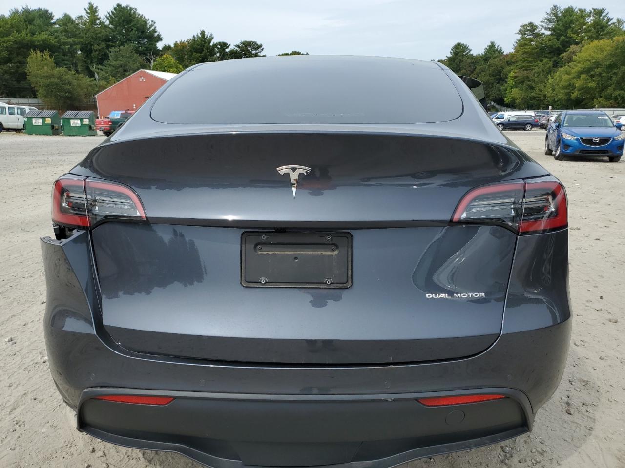 2022 Tesla Model Y VIN: 7SAYGDEE8NF427822 Lot: 71716534