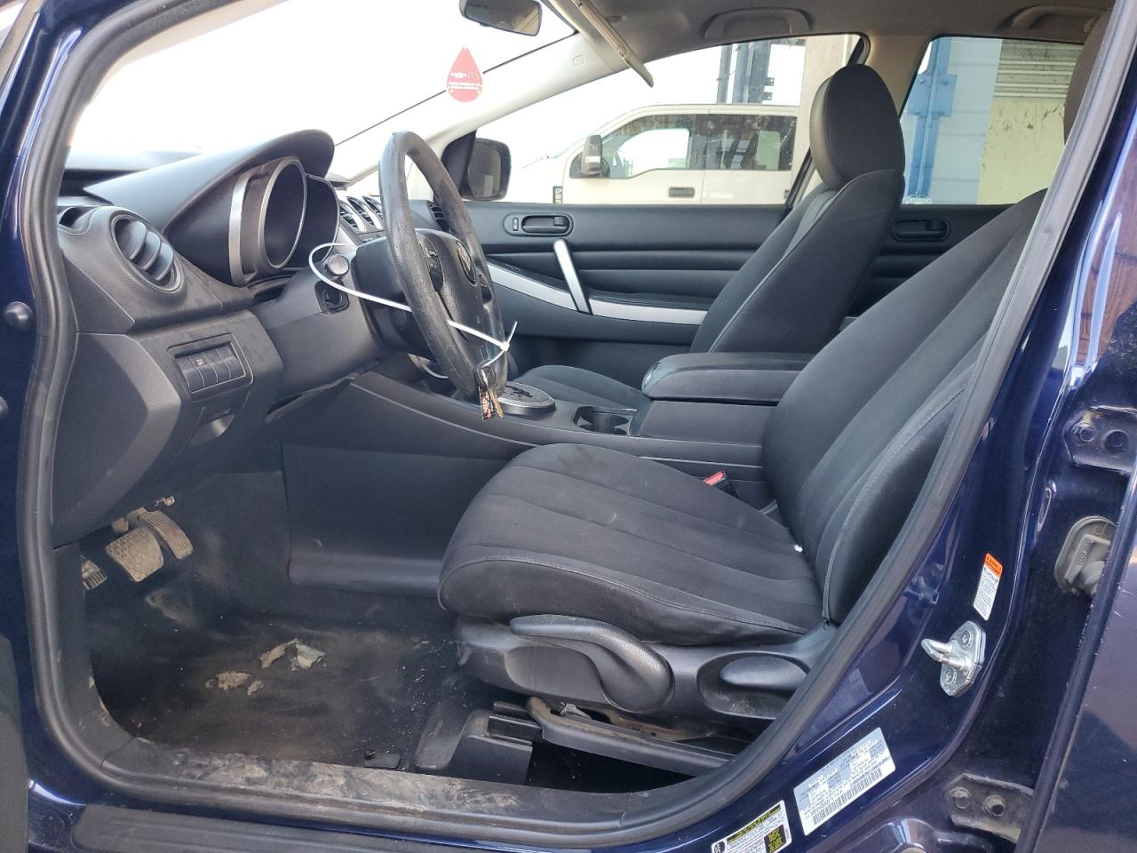 JM3ER2A5XB0400174 2011 Mazda Cx-7