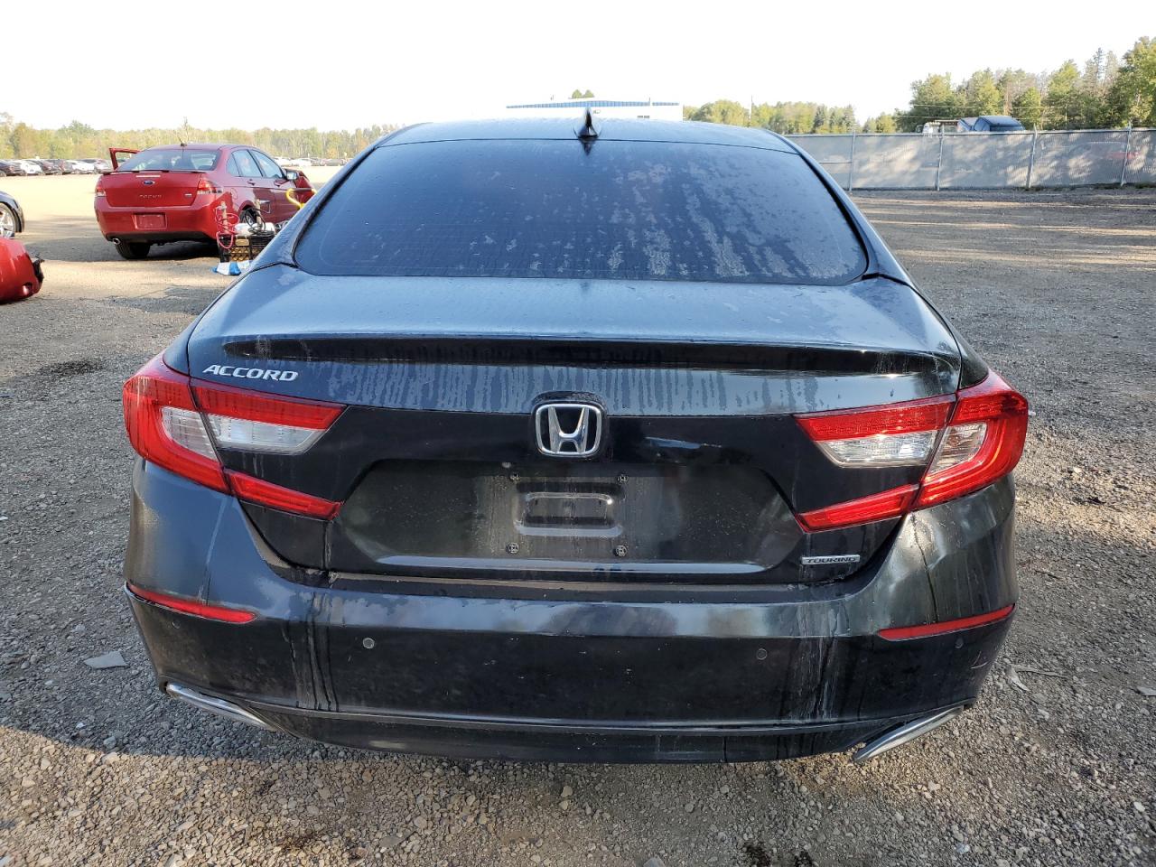 1HGCV1F90JA802541 2018 Honda Accord Touring