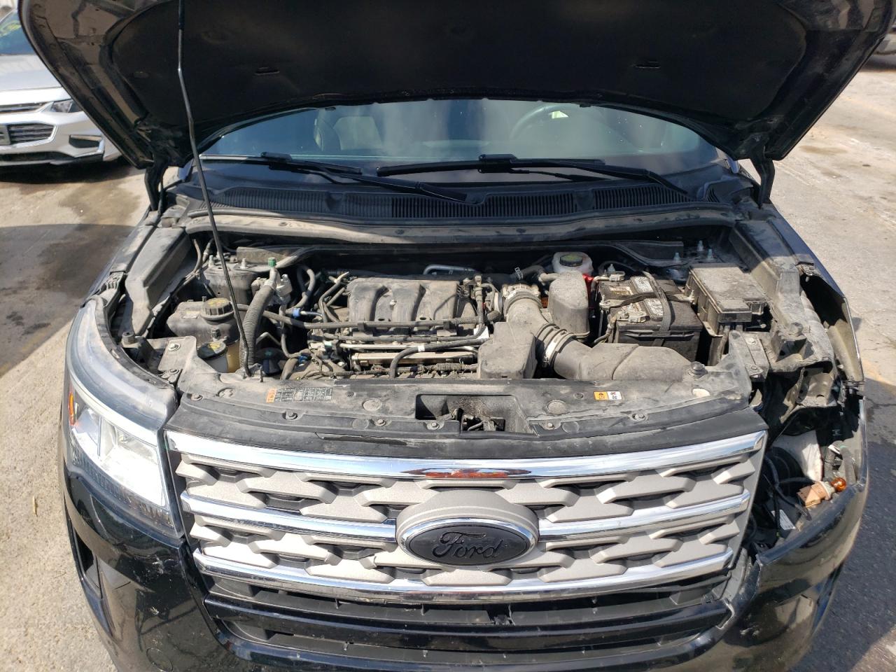 1FM5K8D85JGB83365 2018 Ford Explorer Xlt