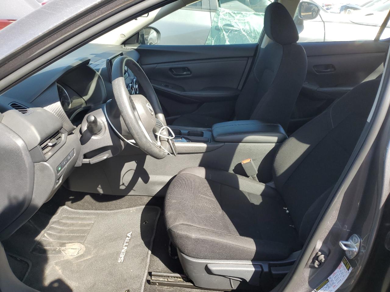 2024 Nissan Sentra - Image 7