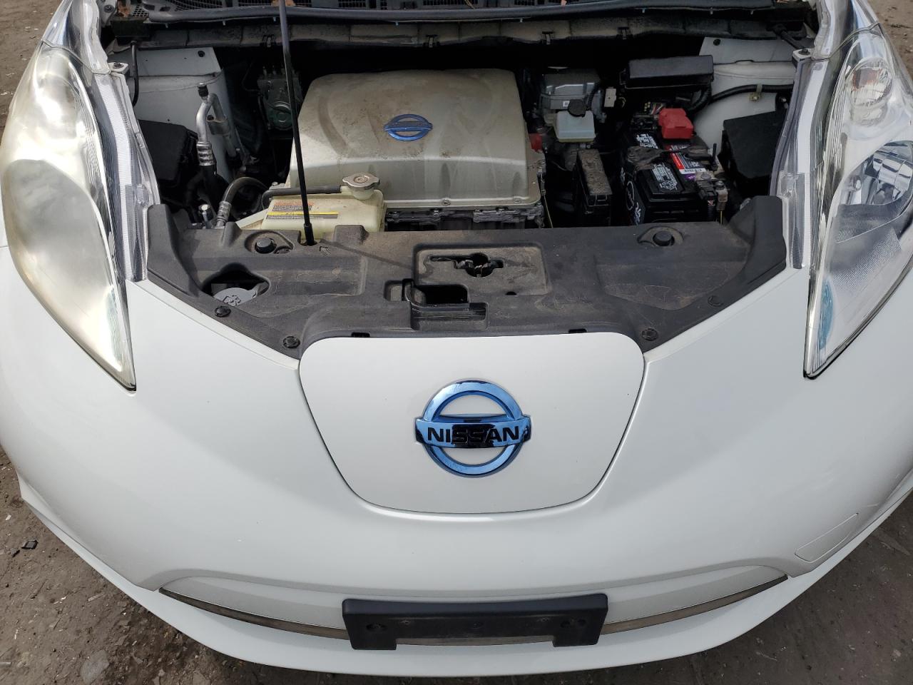 1N4AZ0CP6FC333271 2015 Nissan Leaf S