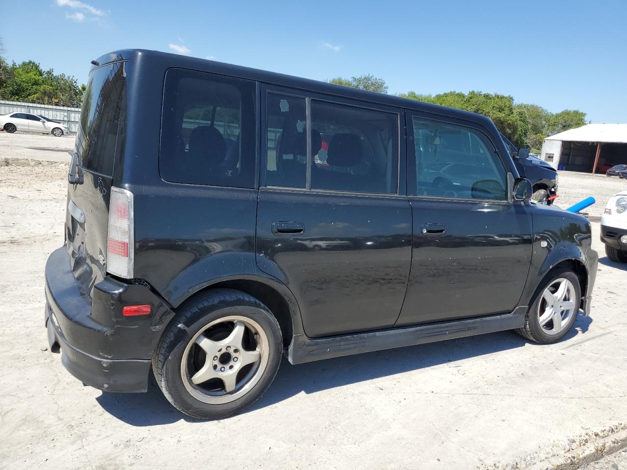 2006 Toyota Scion Xb VIN: JTLKT324764050255 Lot: 73718424