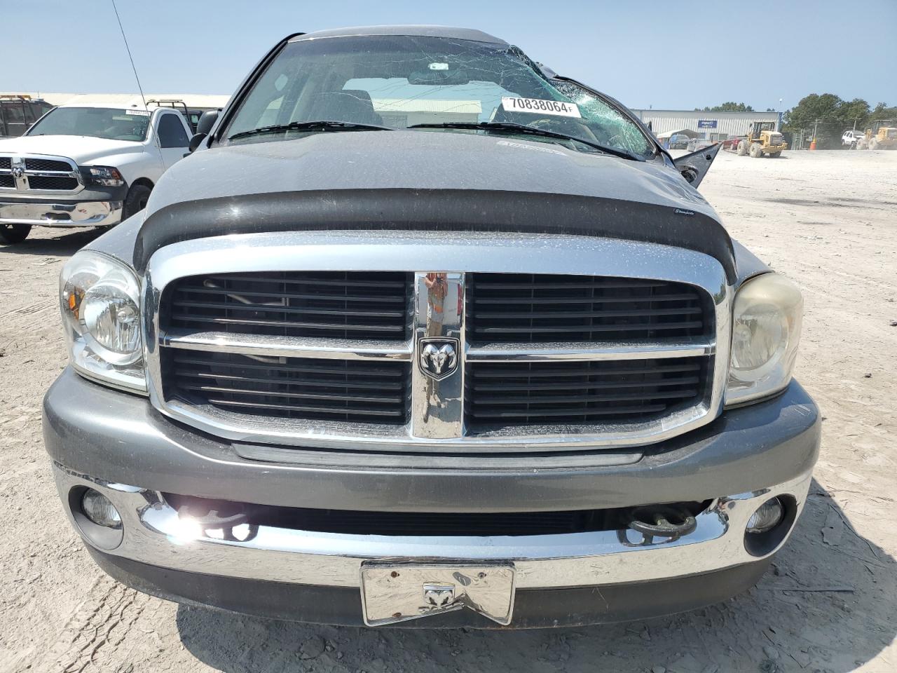 2006 Dodge RAM - Image 5