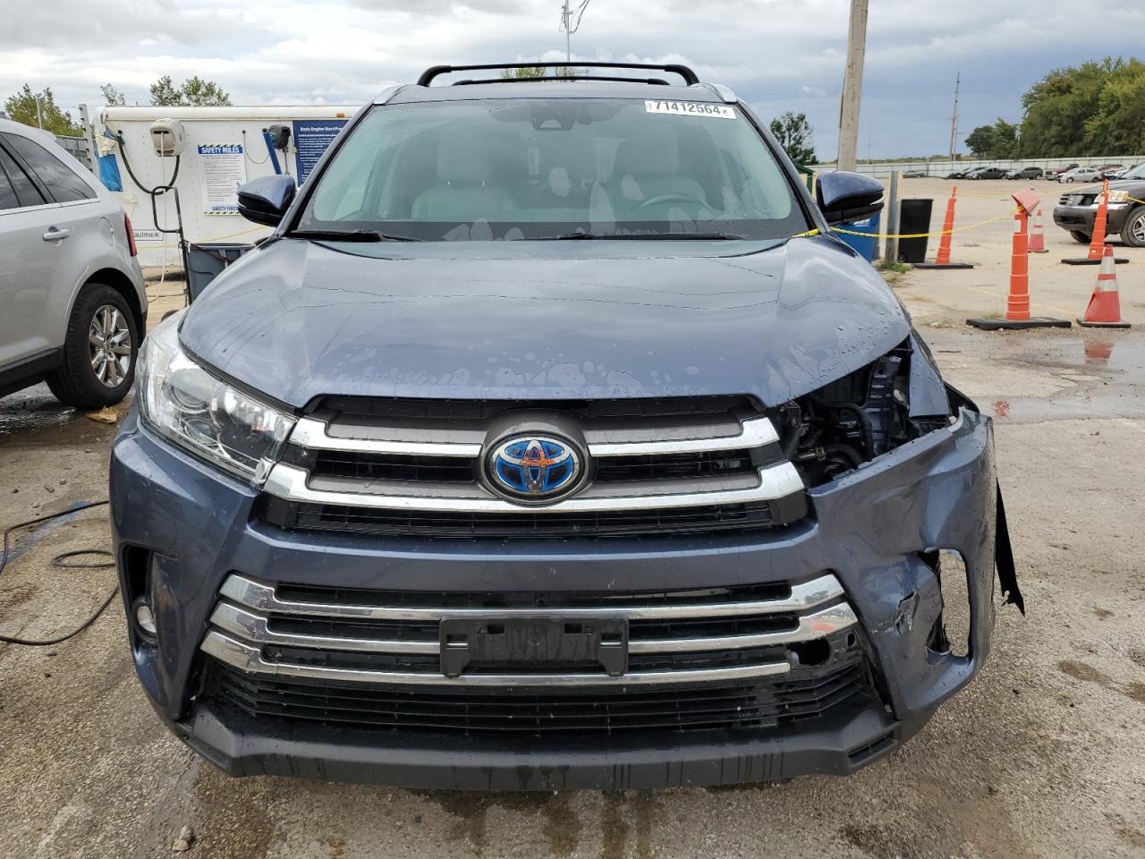 VIN 5TDDGRFH2KS064541 2019 TOYOTA HIGHLANDER no.5