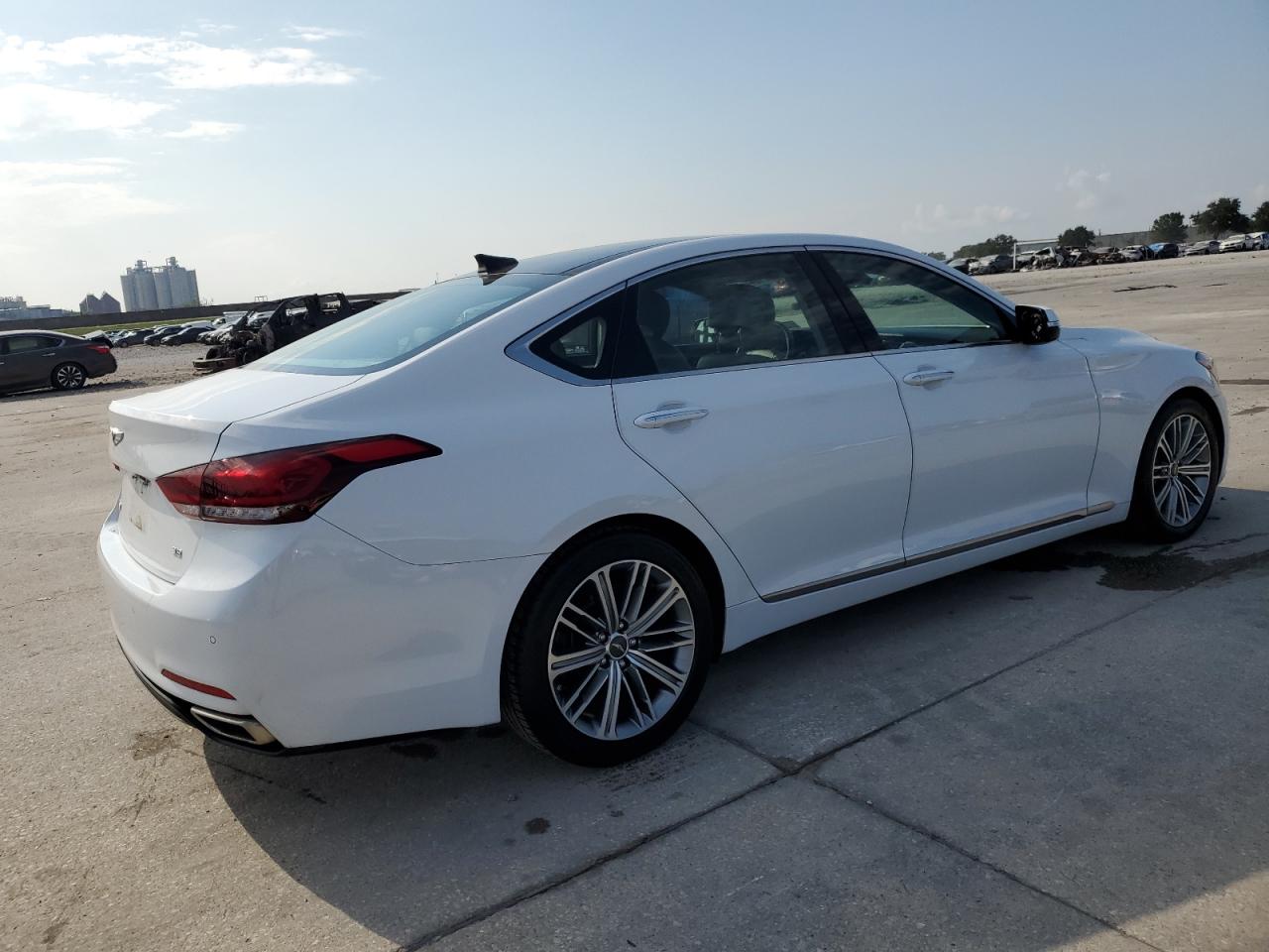 2018 Genesis G80 Base VIN: KMHGN4JE0JU216079 Lot: 72287184