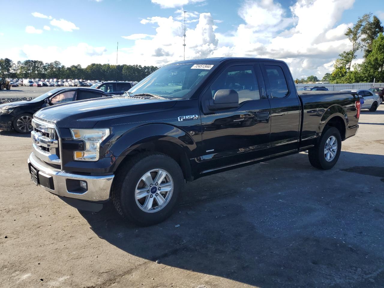 1FTEX1CP1GKG05045 2016 FORD F-150 - Image 1