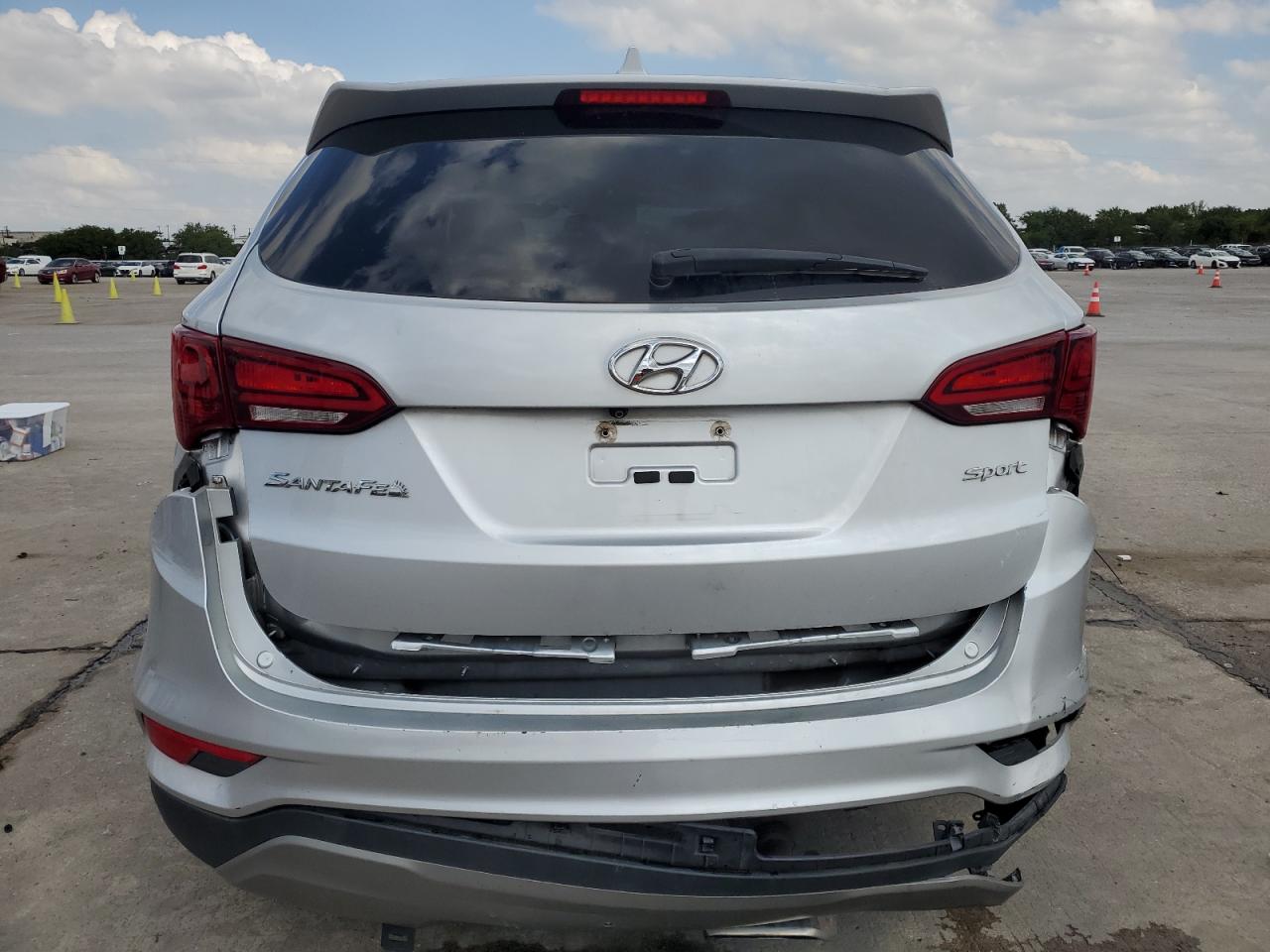 2018 Hyundai Santa Fe Sport VIN: 5XYZU3LB1JG524313 Lot: 70493504