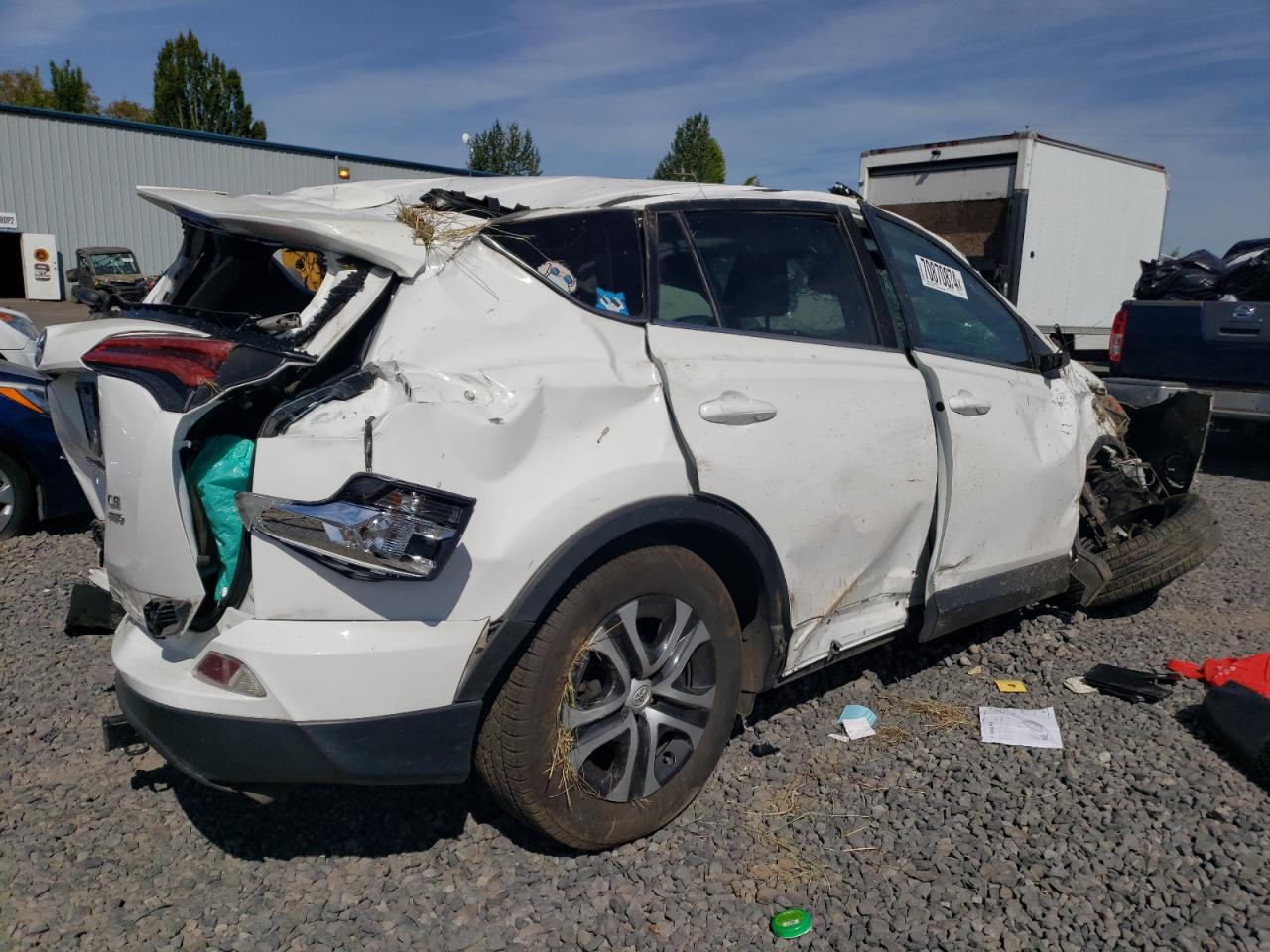 2017 Toyota RAV 4 - Image 3