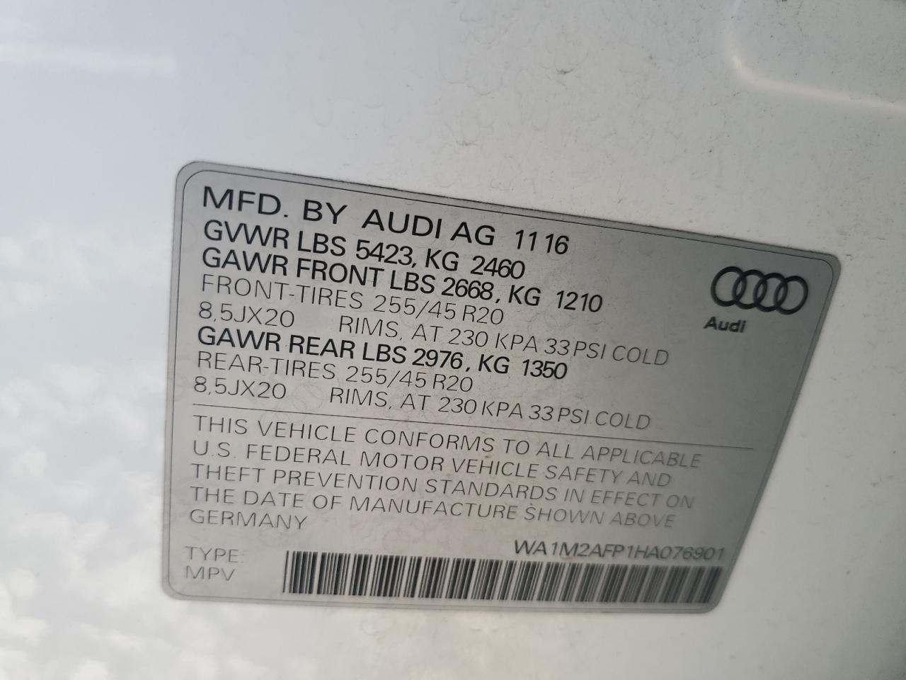 WA1M2AFP1HA076901 2017 Audi Q5 Premium Plus