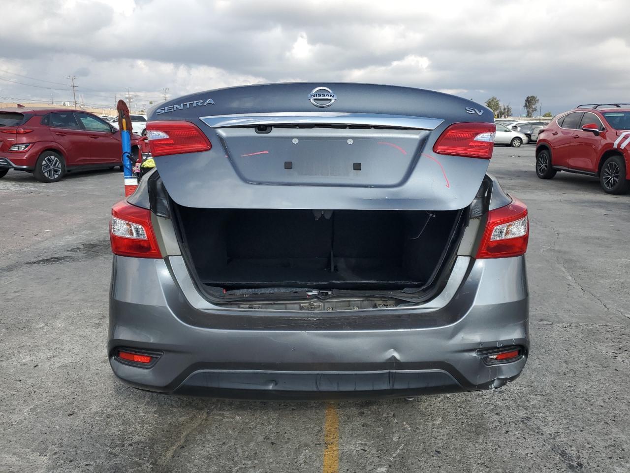 3N1AB7AP2KY314697 2019 Nissan Sentra S