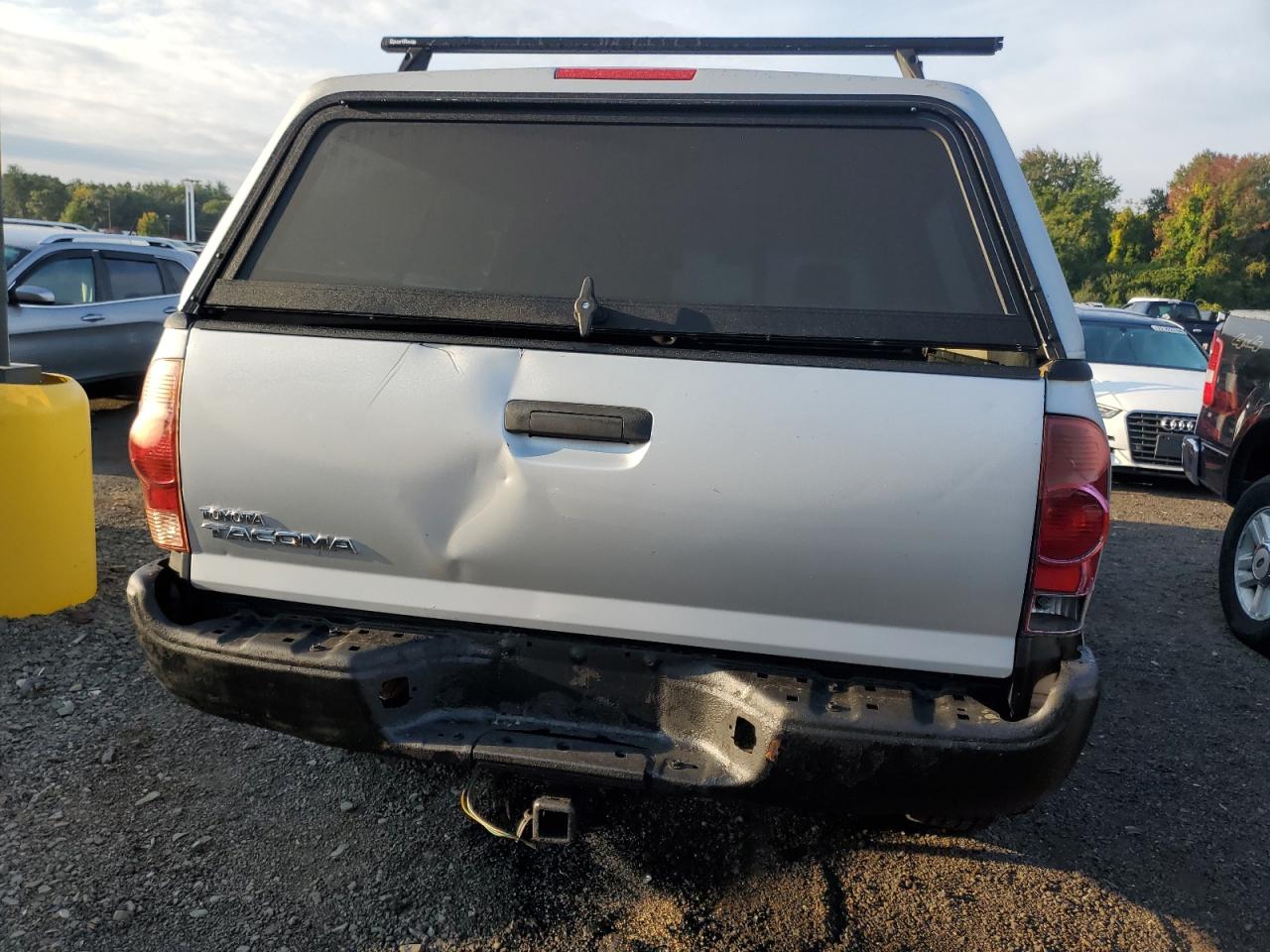 2005 Toyota Tacoma Access Cab VIN: 5TEUX42N35Z129032 Lot: 70804654