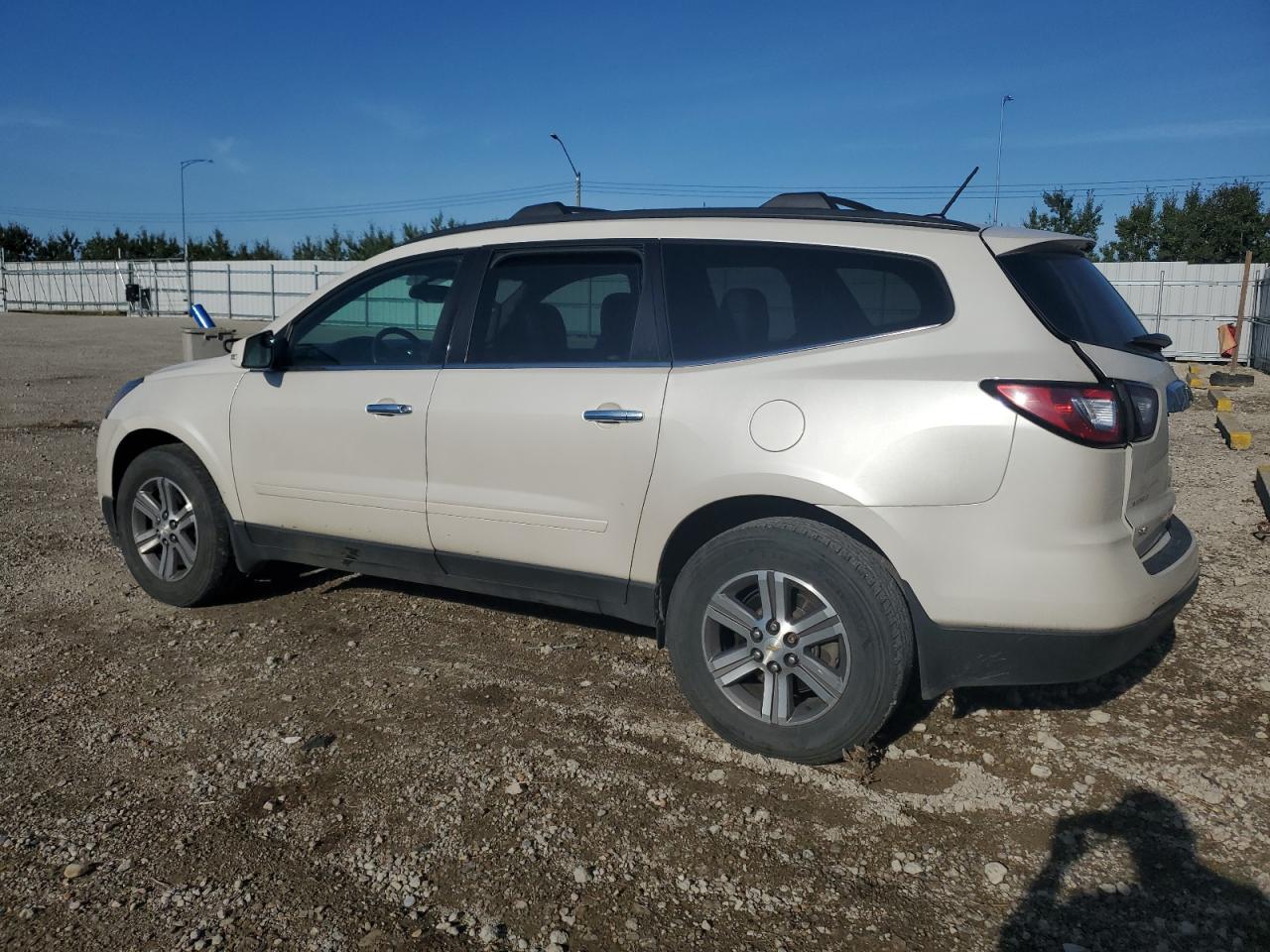 2015 Chevrolet Traverse - Image 2