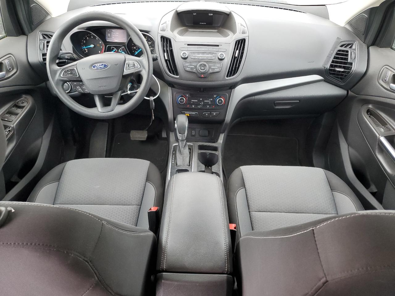 1FMCU9GD1JUD22201 2018 Ford Escape Se