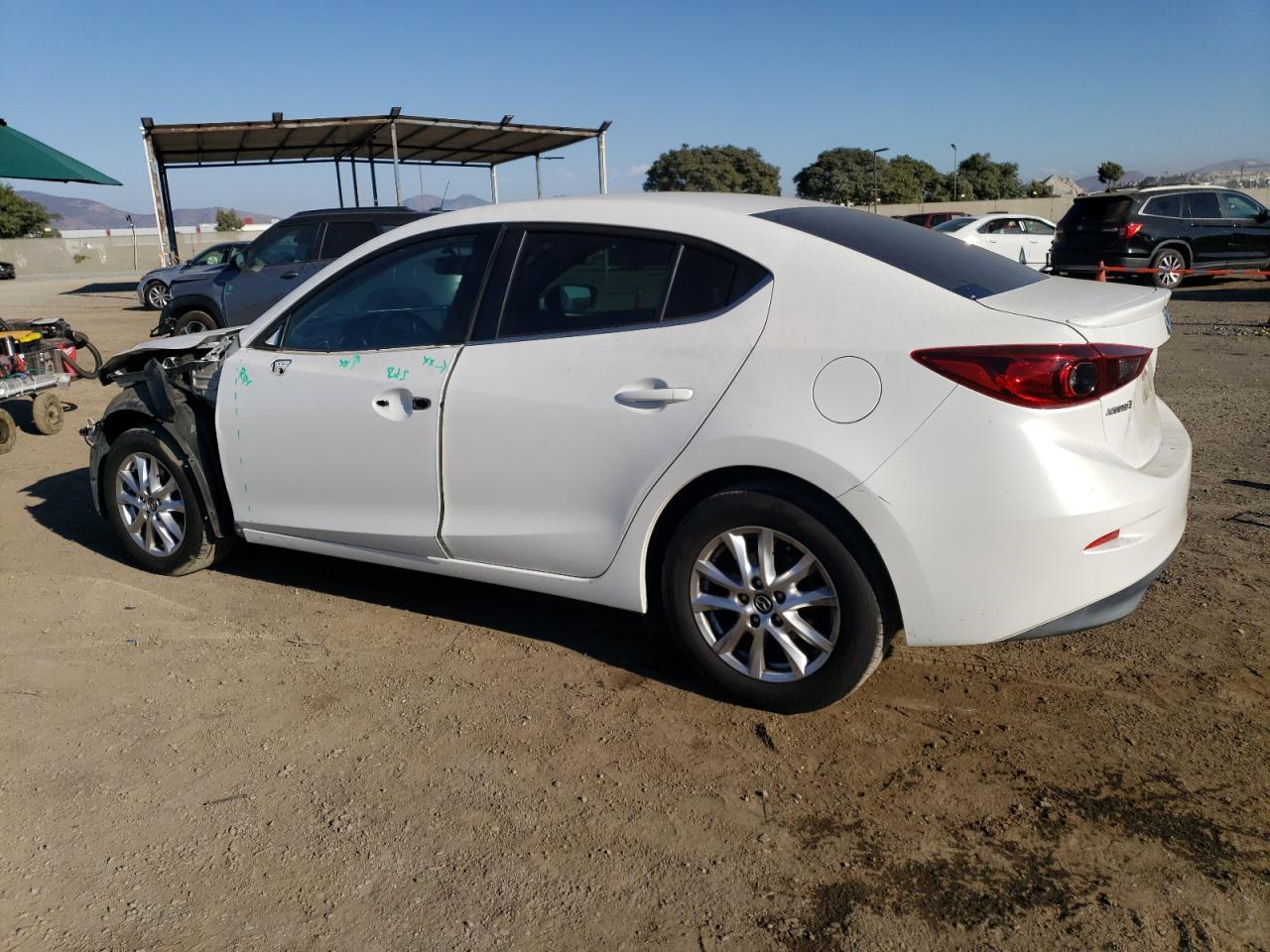 3MZBM1V72FM218467 2015 MAZDA 3 - Image 2