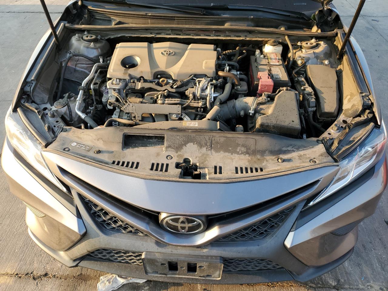 4T1B11HK7JU639077 2018 Toyota Camry L