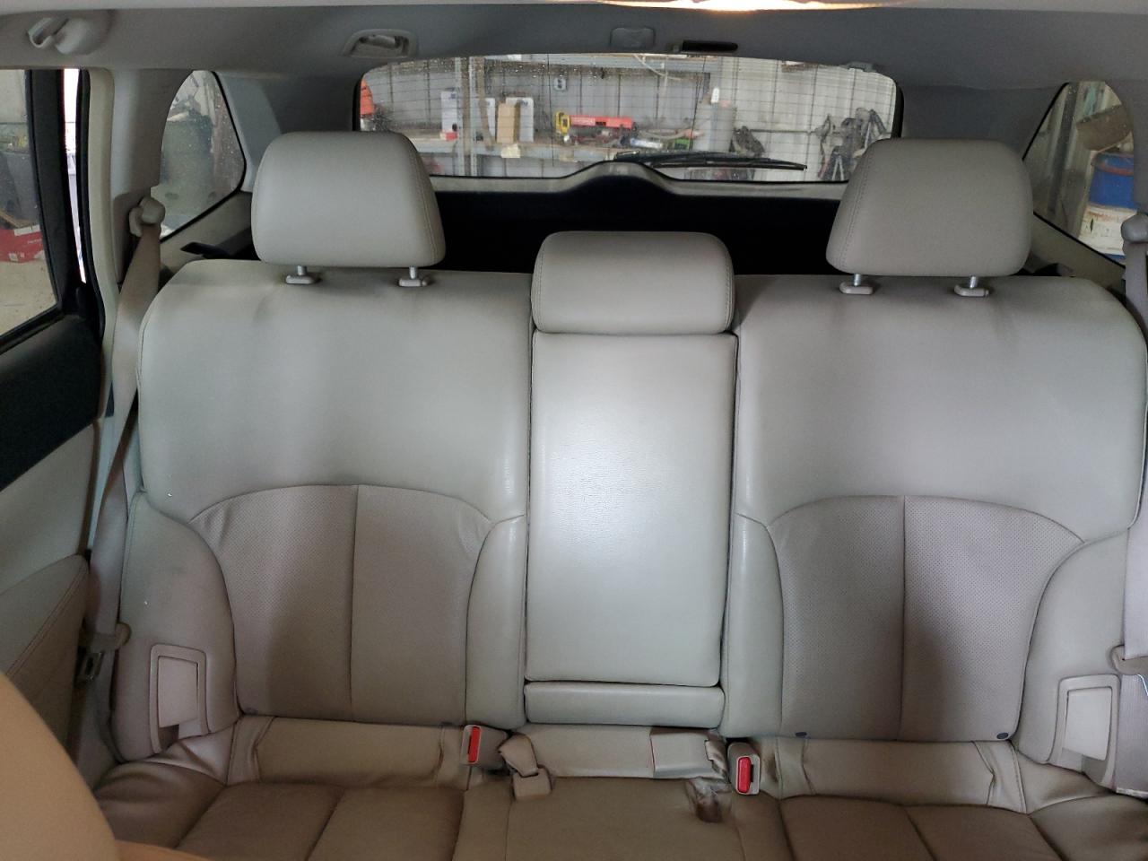 2011 Subaru Outback 3.6R Limited VIN: 4S4BRDLC4B2311333 Lot: 73690504