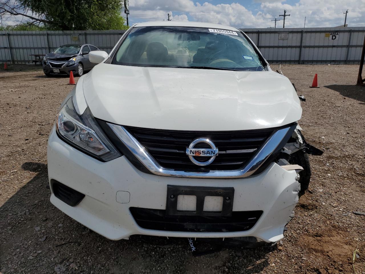 2017 Nissan Altima 2.5 VIN: 1N4AL3AP3HC239292 Lot: 71955944