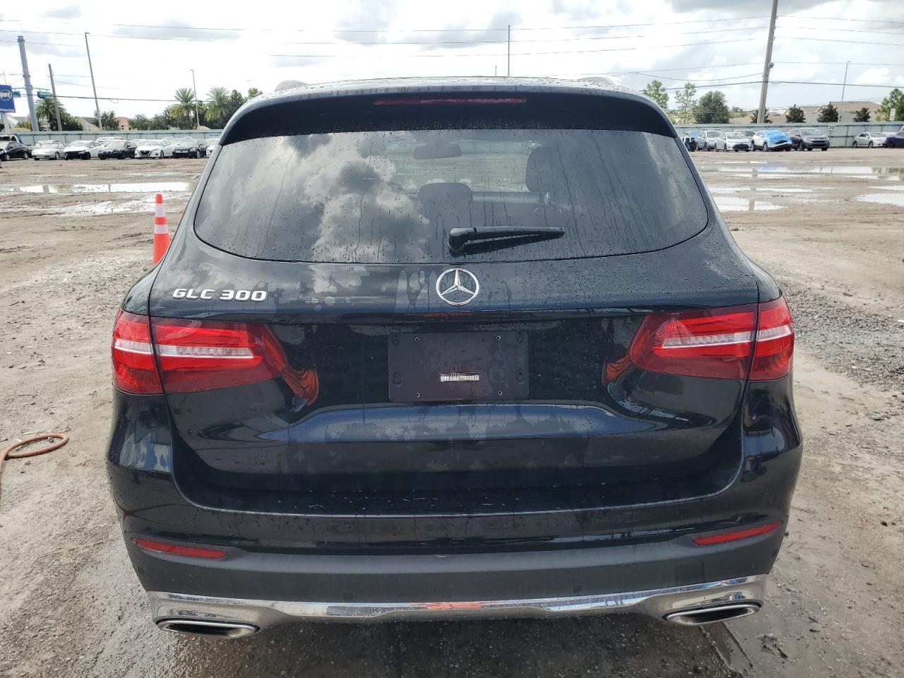 2018 Mercedes-Benz Glc 300 VIN: WDC0G4JB8JV062053 Lot: 70619654