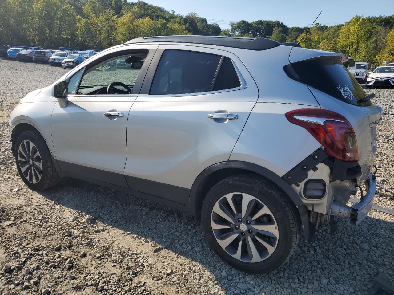 KL4CJESB8MB326669 2021 BUICK ENCORE - Image 2